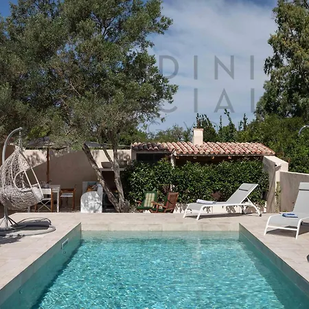 Stazzu La Chessa Villa *